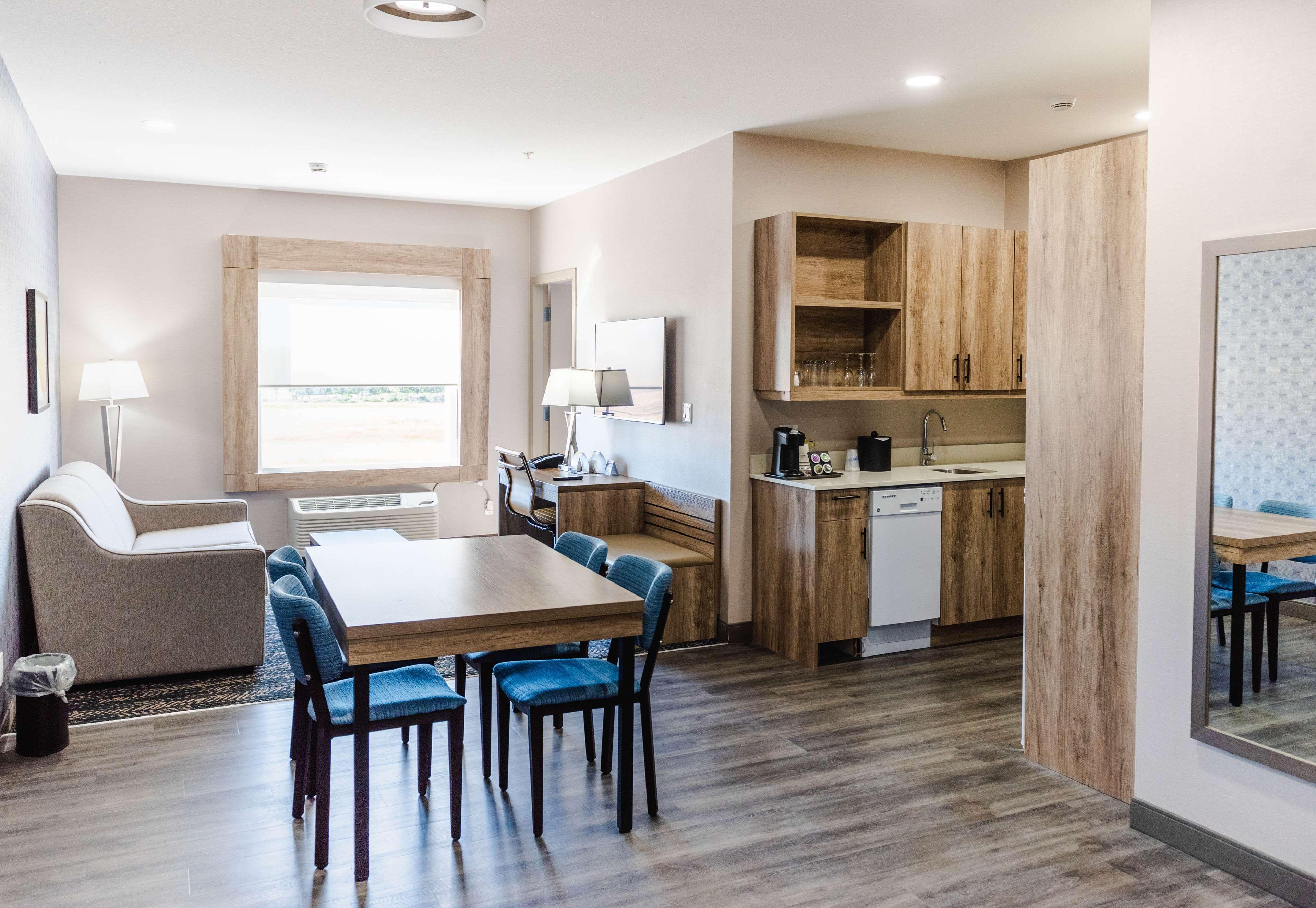Best Western Premier Executive Residency Medicine Hat Esterno foto