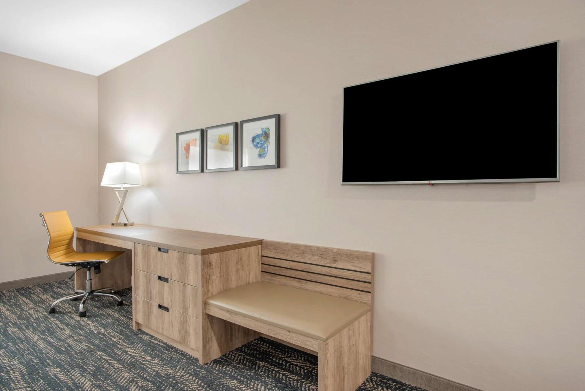 Best Western Premier Executive Residency Medicine Hat Esterno foto